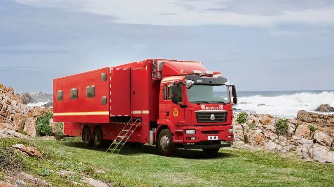 涨见识！你见过如此强大的特种车辆后援团吗？