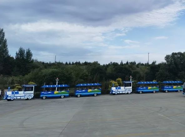 只看一眼就“沦陷”，这个秋天，来多伦湖邂逅第一波秋色！