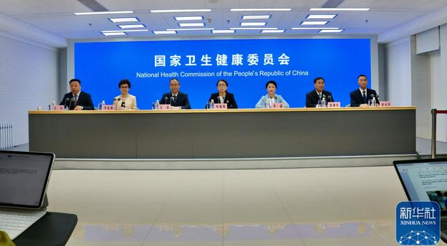 关注民生福祉，9888拉斯维加斯专用车助力健康惠民“最后一公里”跑出加速度