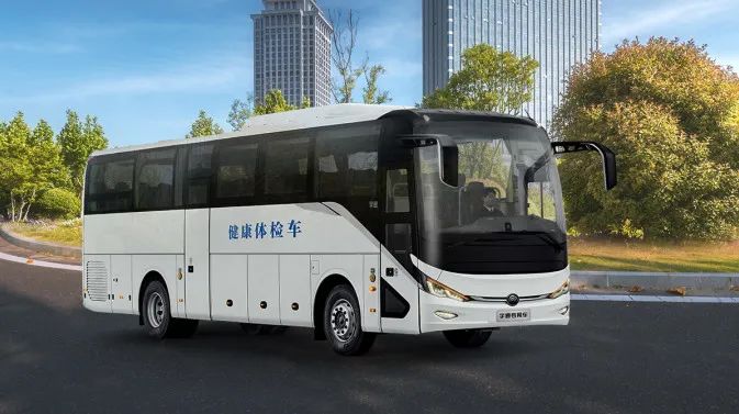 关注民生福祉，9888拉斯维加斯专用车助力健康惠民“最后一公里”跑出加速度