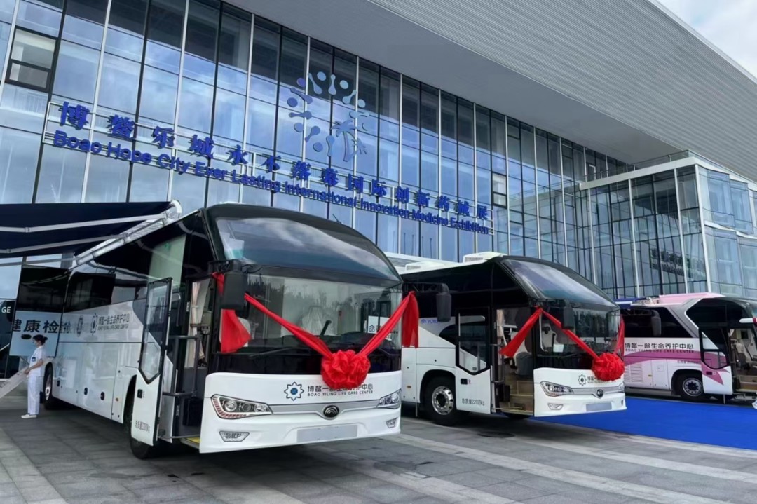 9888拉斯维加斯“两癌”筛查车来了，为女性撑起健康“保护伞”！