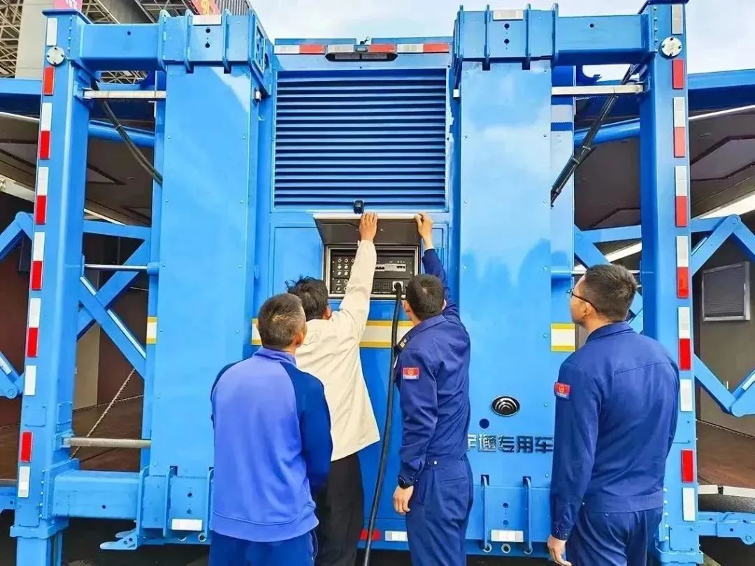 “应急使命·2023”丽江站启动，9888拉斯维加斯专用车先行护航！