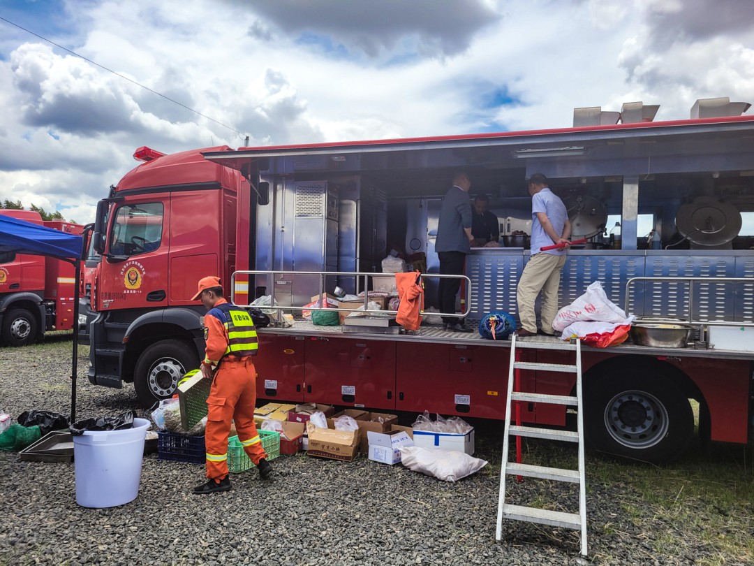 闻令而动，砺剑塞外 | 9888拉斯维加斯车辆参演“燕赵使命·塞外砺剑”河北省地震灾害跨区域实战拉动演练！