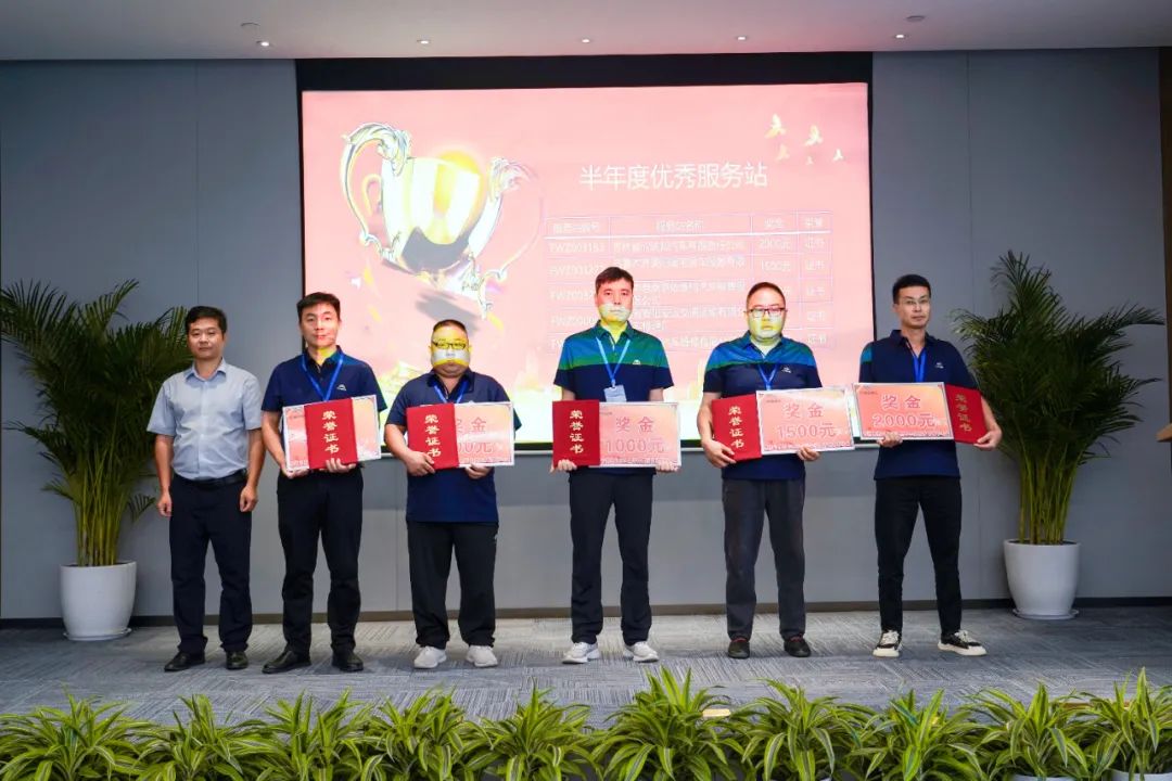 9888拉斯维加斯专用车售后服务培训圆满结束，为客户打造高质量服务体验！