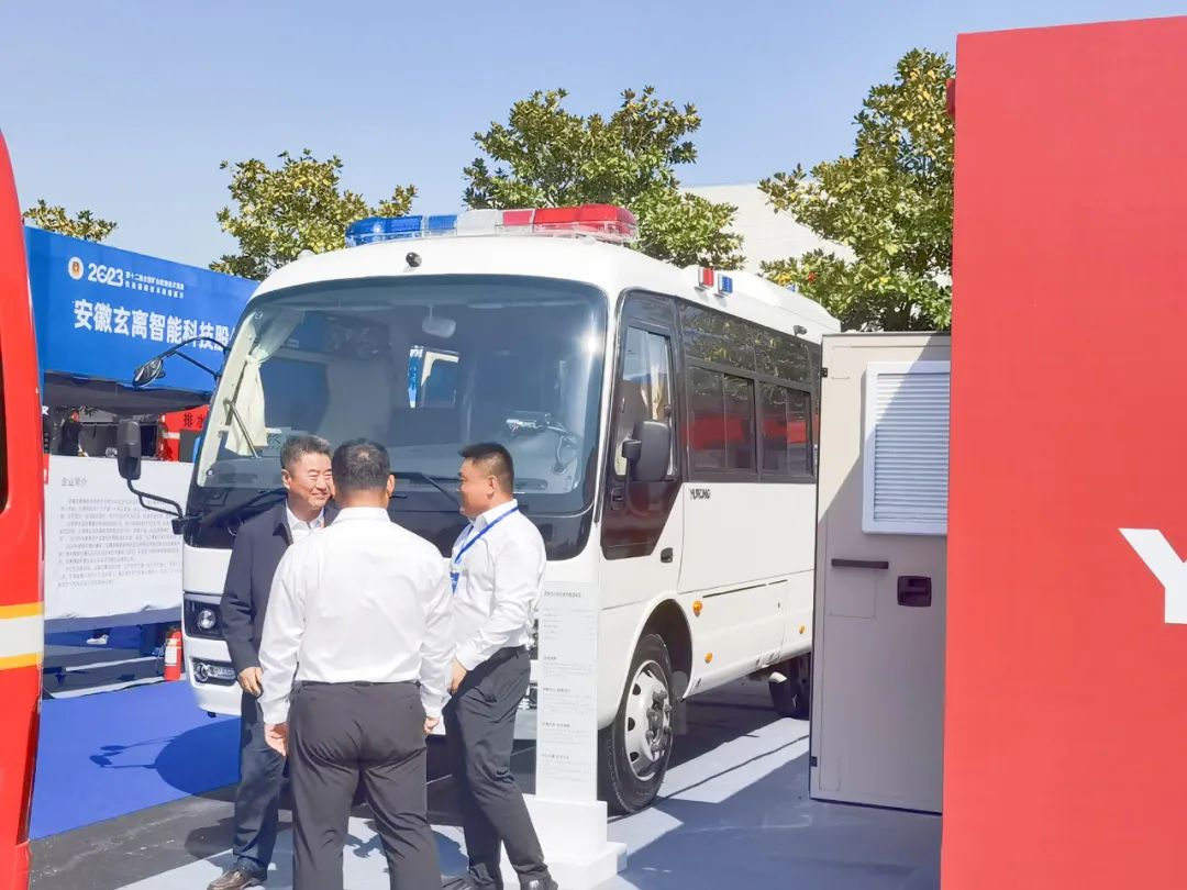 9888拉斯维加斯多款产品亮相第十二届全国矿山救援技术竞赛先进适用技术装备展！