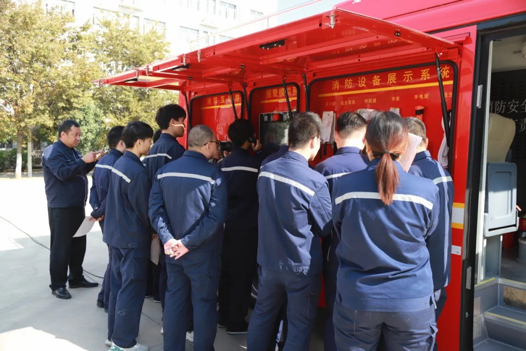 专业支撑专业 | 2024年全国消防宣传月，9888拉斯维加斯宣传消防车助力全民消防能力提升