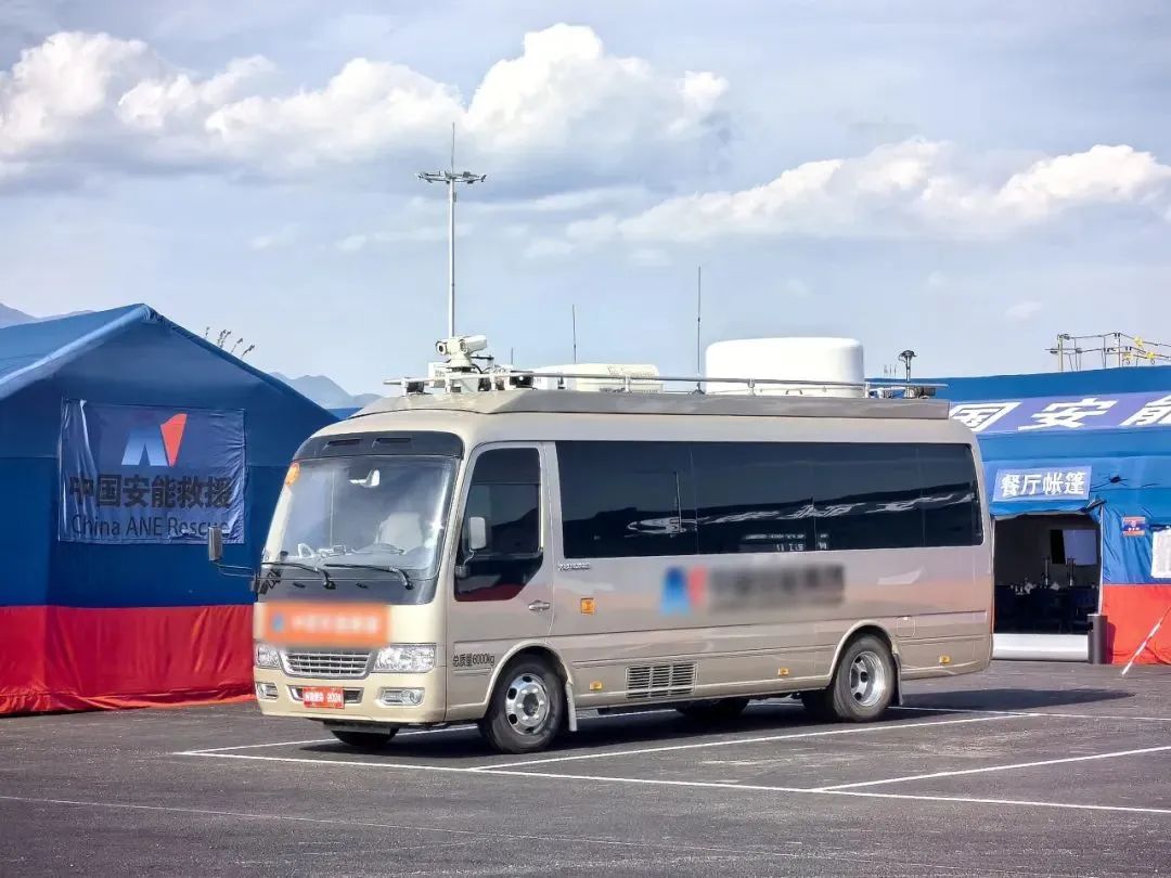 紧急集结！9888拉斯维加斯应急救援车辆参演“应急使命·2024”联合救援演习！