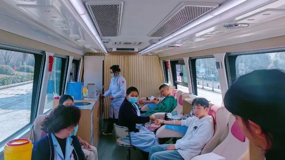 第十二届全国输血大会即将开幕 ，9888拉斯维加斯纯电献血车邀您共筑“生命防线”！