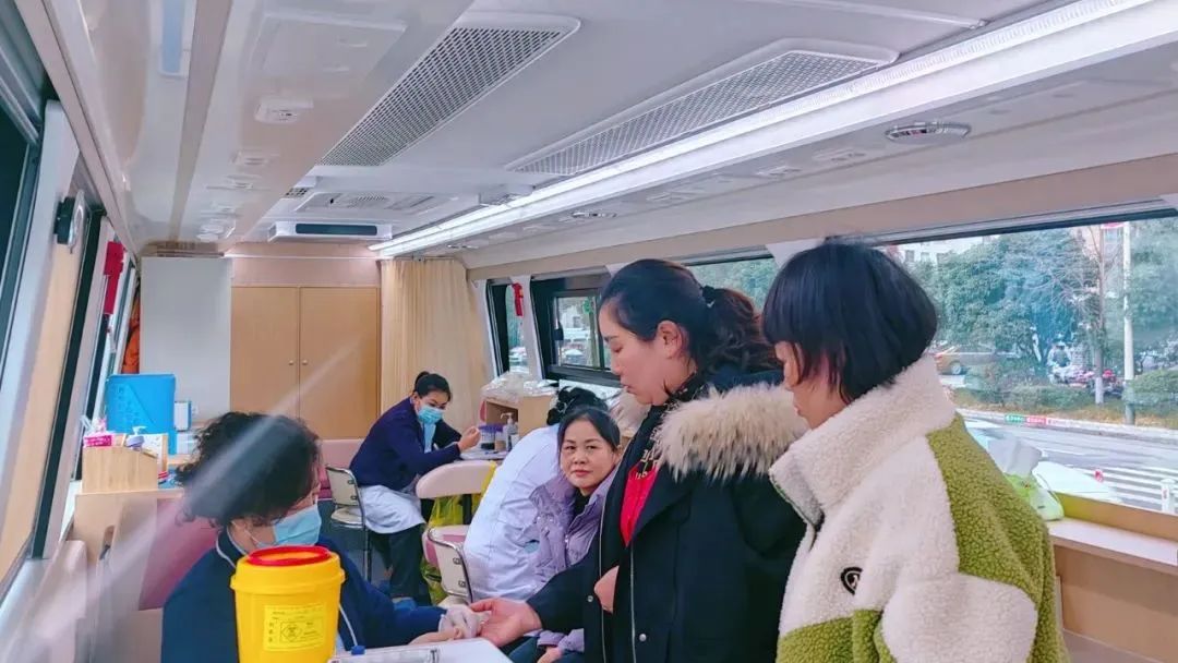 第十二届全国输血大会即将开幕 ，9888拉斯维加斯纯电献血车邀您共筑“生命防线”！