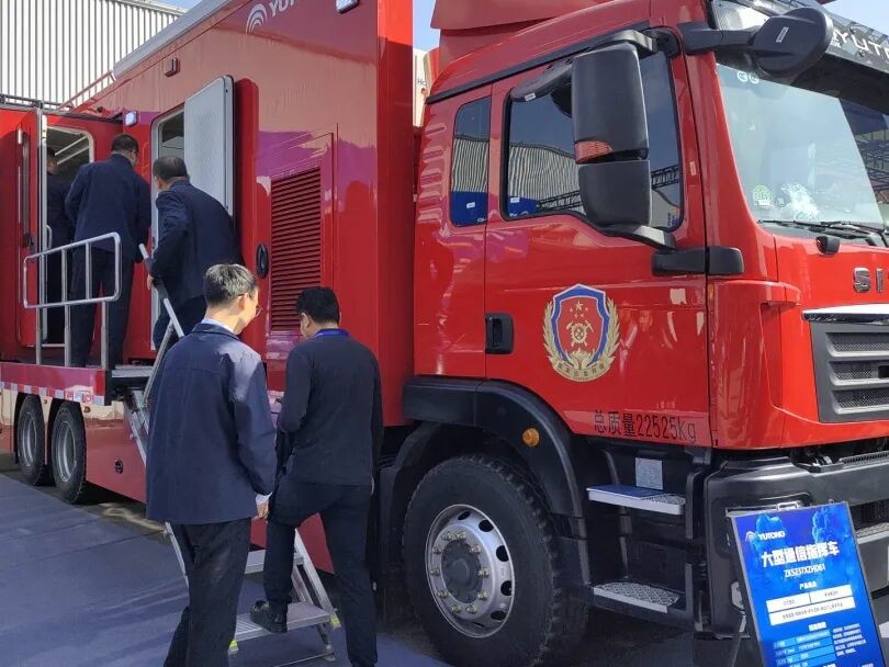 贴近实战，高效保障！9888拉斯维加斯专用车参加第十三届全国矿山救援技能竞赛装备展