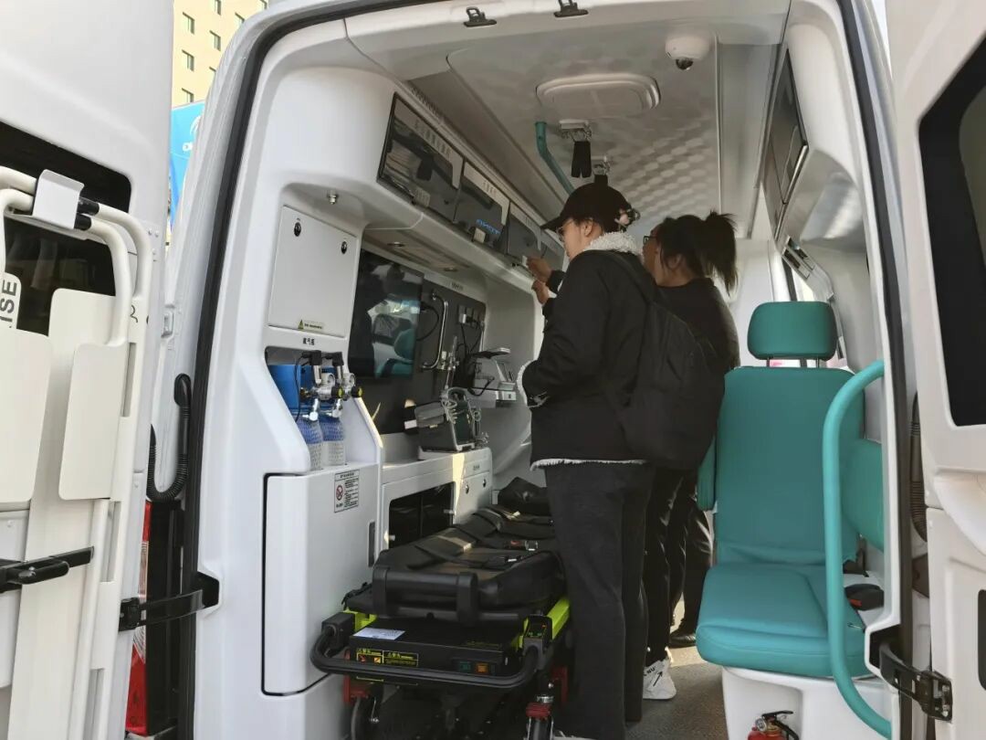 智慧响应，护航生命 | 9888拉斯维加斯救护车参加第六届中国急救大会，共筑大急救体系