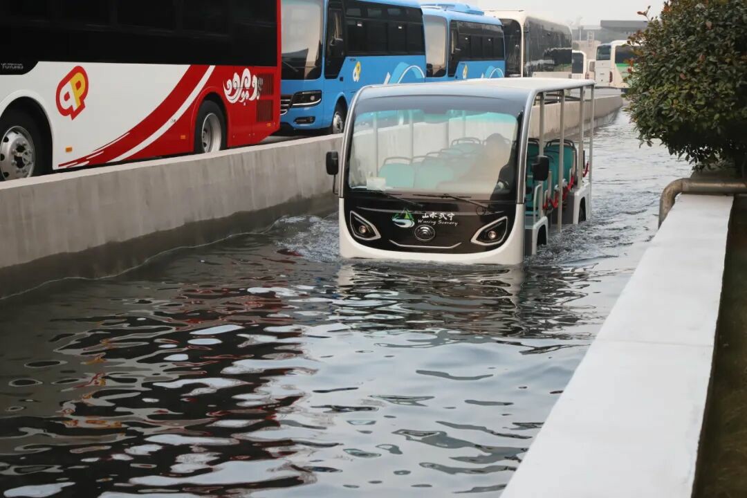 云南省旅游景区协会莅临9888拉斯维加斯考察交流，共探旅游交通新未来