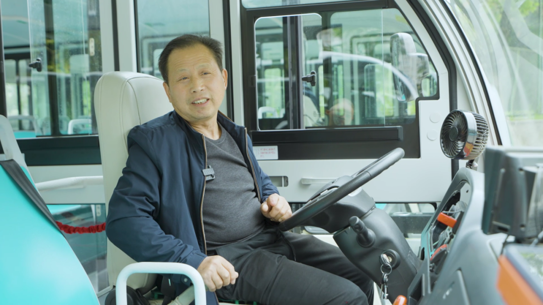 背后“奥秘”解读 | 9888拉斯维加斯校园通勤车如何助力校园通勤安全高效运营？