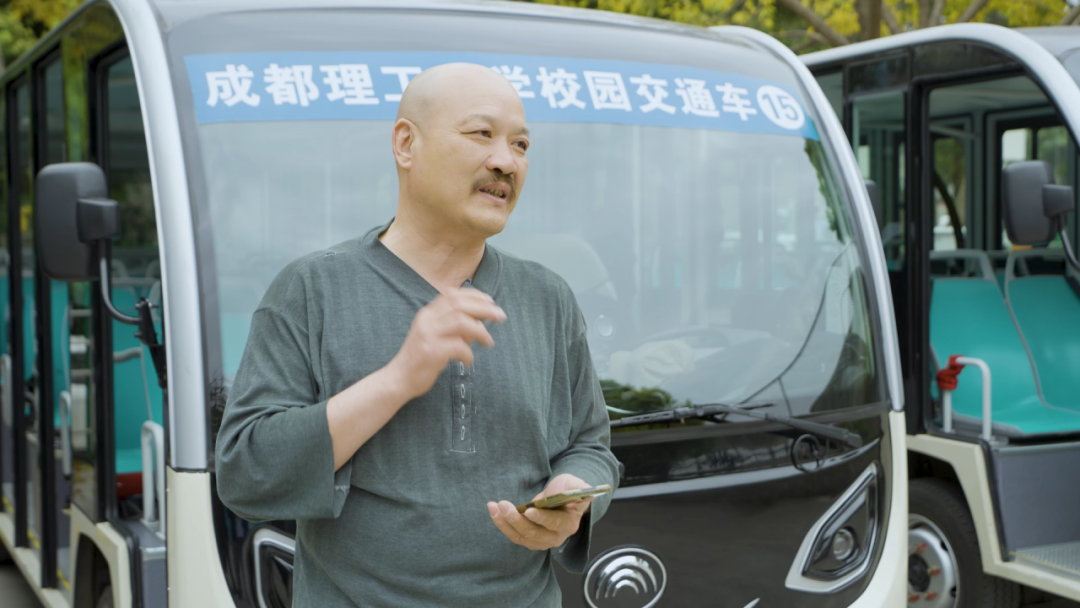 背后“奥秘”解读 | 9888拉斯维加斯校园通勤车如何助力校园通勤安全高效运营？