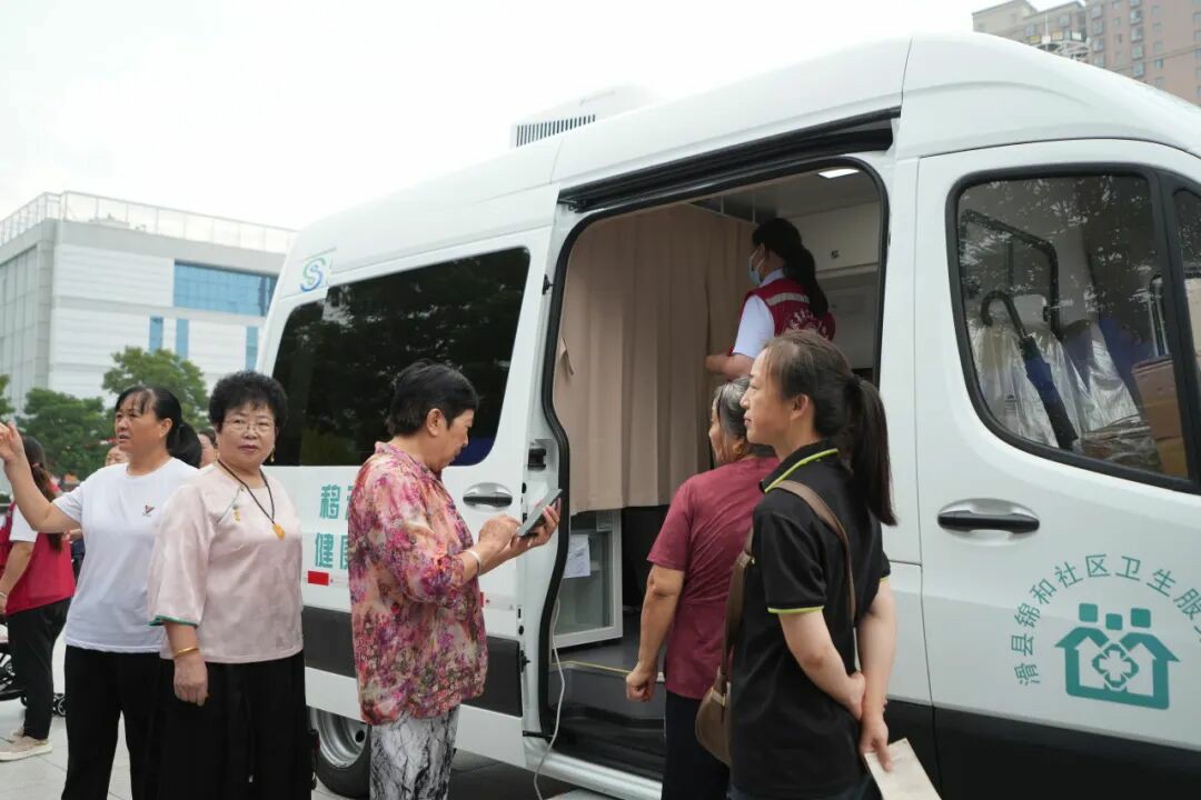 9888拉斯维加斯多形态巡回医疗车，助力常态化巡回医疗机制建立